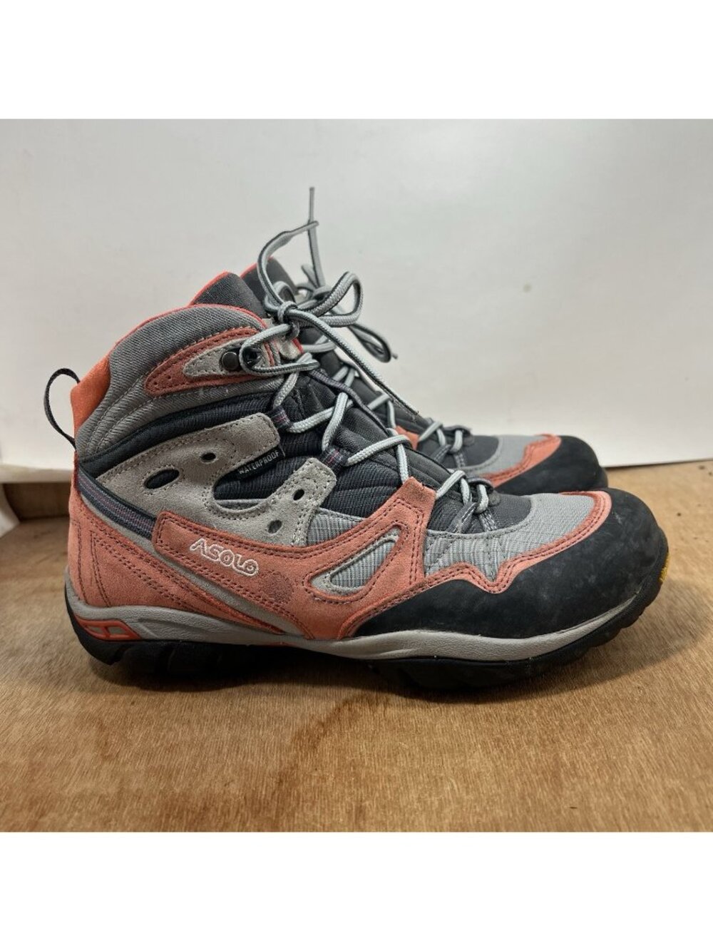Asolo Athena WP Mid Women Size 8.5 Hiking Boots Shoes Outdoor